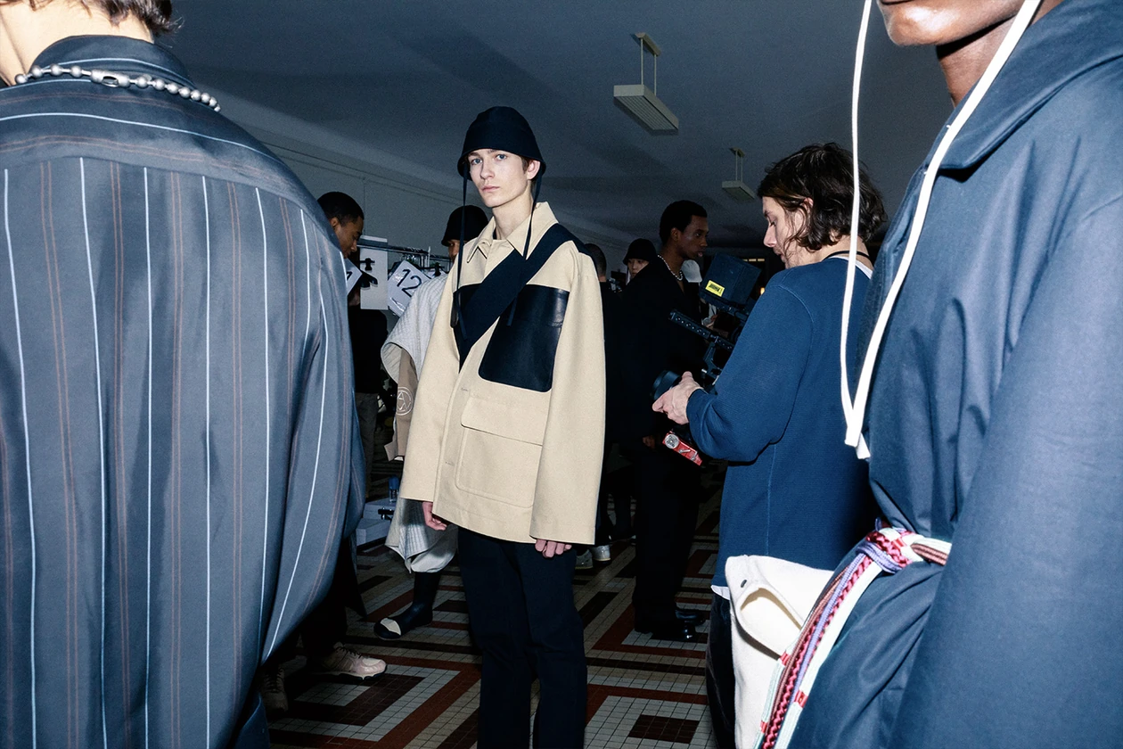 2020年秋冬コレクションのバックステージに潜入 OAMC FW20 Paris Fashion Week Runway Show Backstage collection luke meier bts look behind the scenes menswear pfw oamc adidas