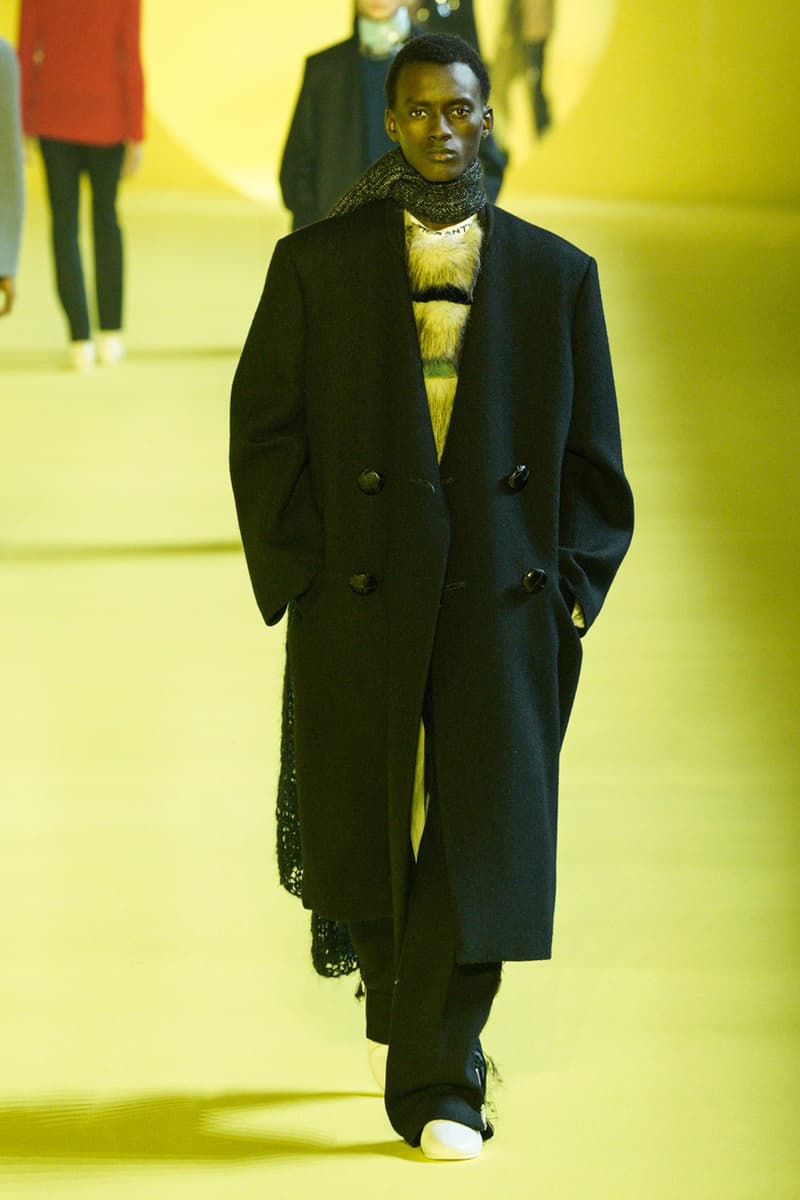 Raf Simons Fall/Winter 2020 Collection Show menswear pfw paris fashion week fw20 runway presentation solar youth runner