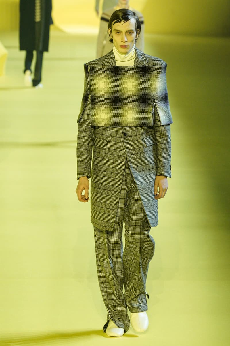 Raf Simons Fall/Winter 2020 Collection Show menswear pfw paris fashion week fw20 runway presentation solar youth runner