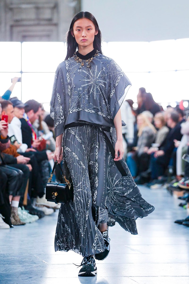 sacai Paris Fashion Week Fall Winter Runway Nike Pegasus Vaporfly pfw co ed chitose abe deconstruction military outerwear japanese designer layer styles leopard olive asymmetrical 