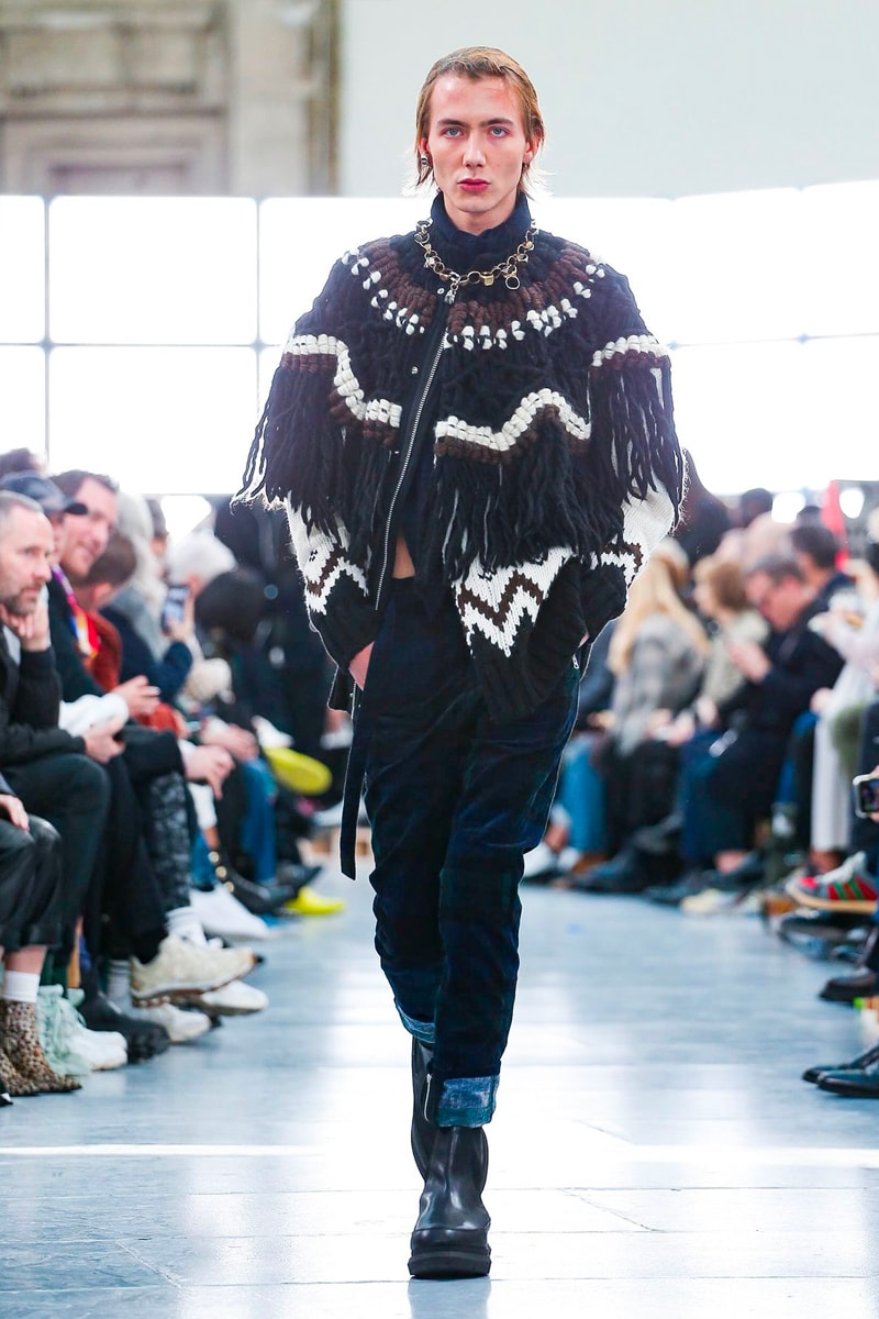 sacai Paris Fashion Week Fall Winter Runway Nike Pegasus Vaporfly pfw co ed chitose abe deconstruction military outerwear japanese designer layer styles leopard olive asymmetrical 