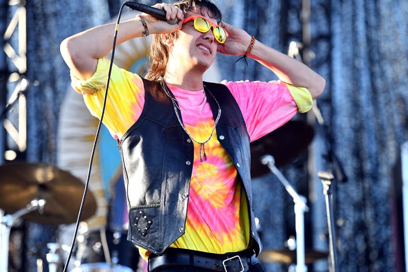 The Strokes Confirm New Album Perform Ode To The Mets