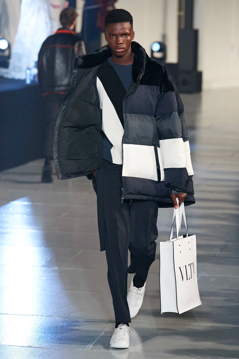 Valentino Fall/Winter 2020 Runway Collection paris fashion week mens Pierpaolo Piccioli ready to wear flowers 