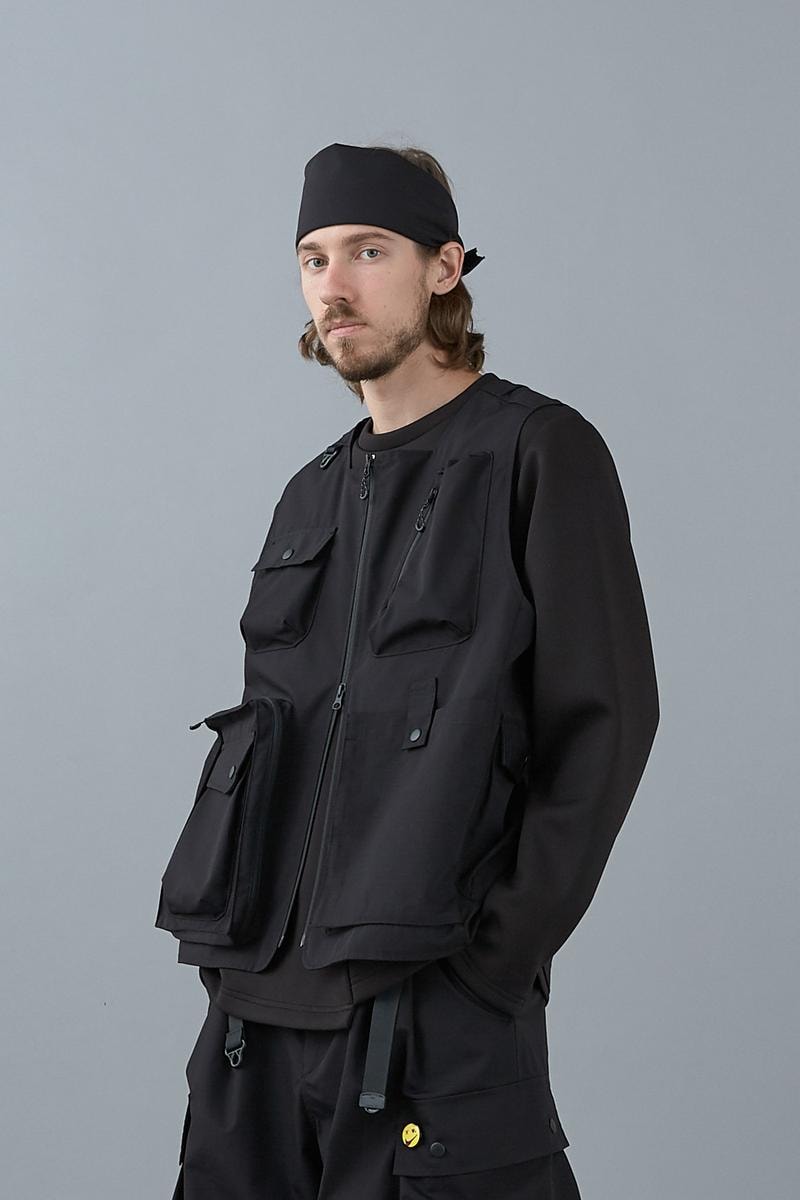 Wisdom x Ming Yu Military-Inspired Collection collaboration hoka illustration smiley face juxtaposition motif