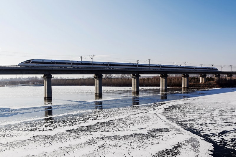 China Introduces World's Fastest Autonomous Bullet Train beijing winter olympics 2022 self-driving high speed 217 mph 350 kmh Beijing-Zhangjiakou line 