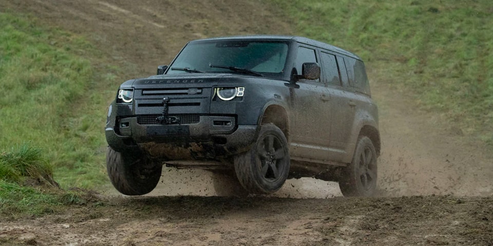 Flipboard 2020 Land Rover Defender Gets Pushed To Its Limits In
