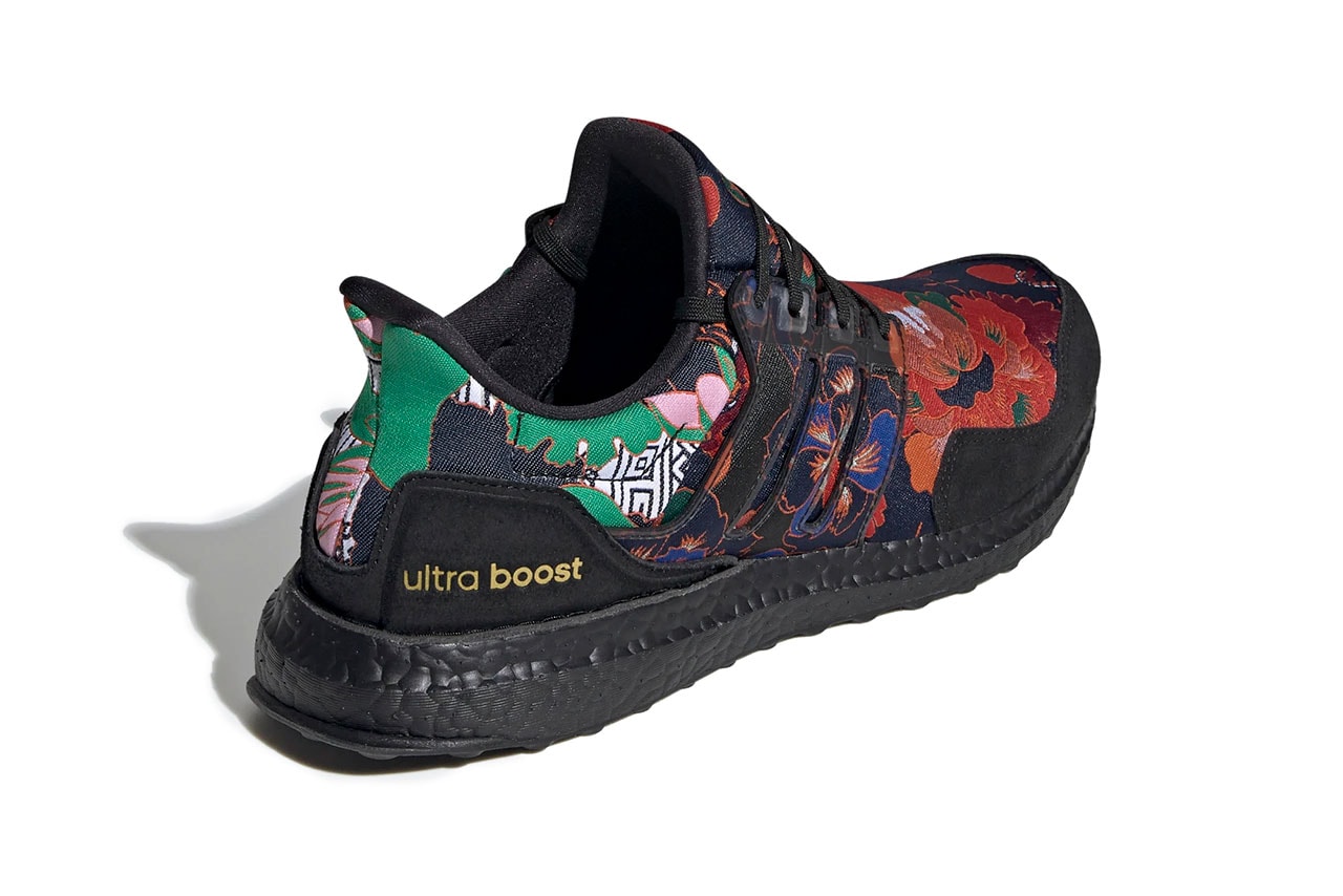 adidas UltraBOOST Dna "Yuanxiao" Sneaker Colorway lantern festival lunar new year chinese shoe flower embroidery core black scarlet FX1061
