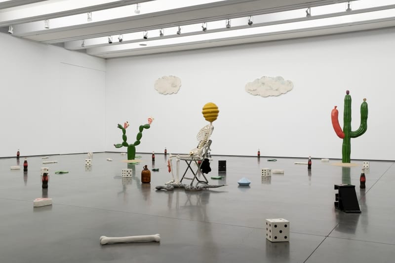 Critic Accidentally Shatters $20,000 USD Artwork at Zona Maco Fair