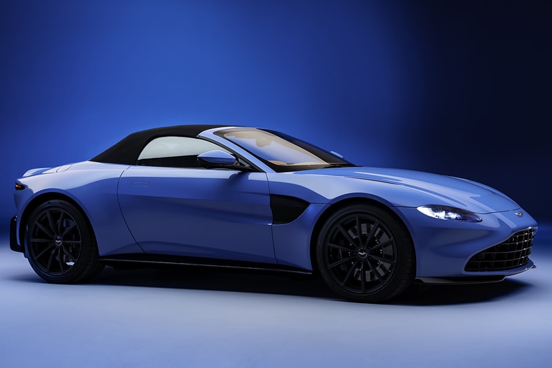 Aston Martin Vantage Roadster Unveiled First Look Mercedes-AMG Sourced V8 Engine Fastest Convertible Folding Roof in the World Sub-7 Seconds Drop Top British Automotive Manufacturer Supercar Sports Car News Announcement 