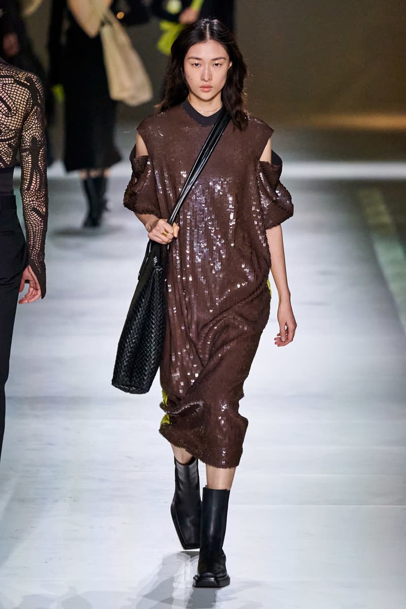 Bottega Veneta Fall/Winter 2020 Collection runway show presentation milan fashion week fw20 daniel lee intrecciato