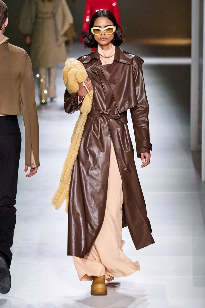 Bottega Veneta Fall/Winter 2020 Collection runway show presentation milan fashion week fw20 daniel lee intrecciato