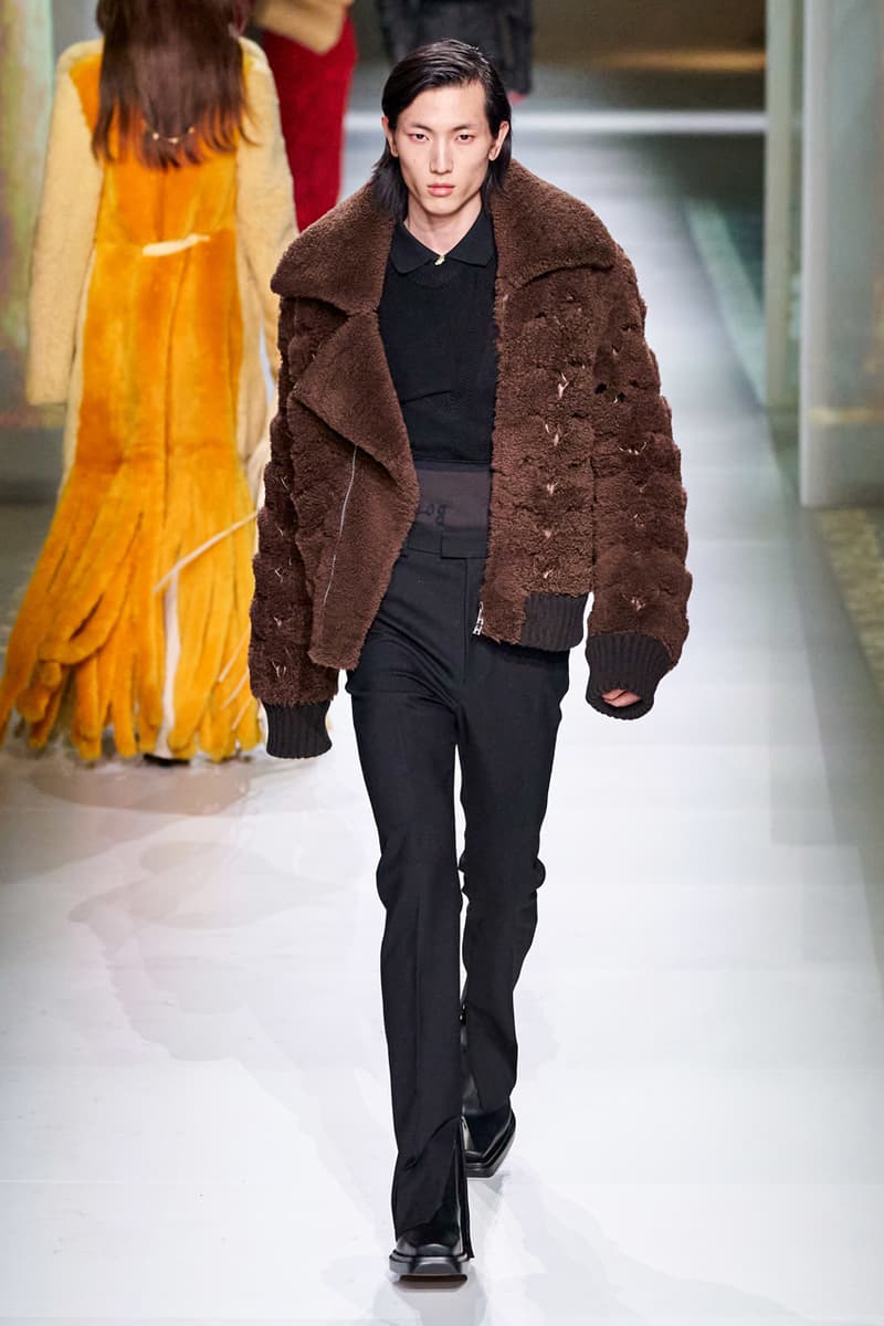 Bottega Veneta Fall/Winter 2020 Collection runway show presentation milan fashion week fw20 daniel lee intrecciato