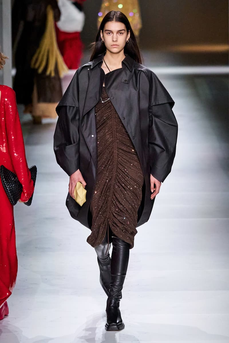 Bottega Veneta Fall/Winter 2020 Collection runway show presentation milan fashion week fw20 daniel lee intrecciato