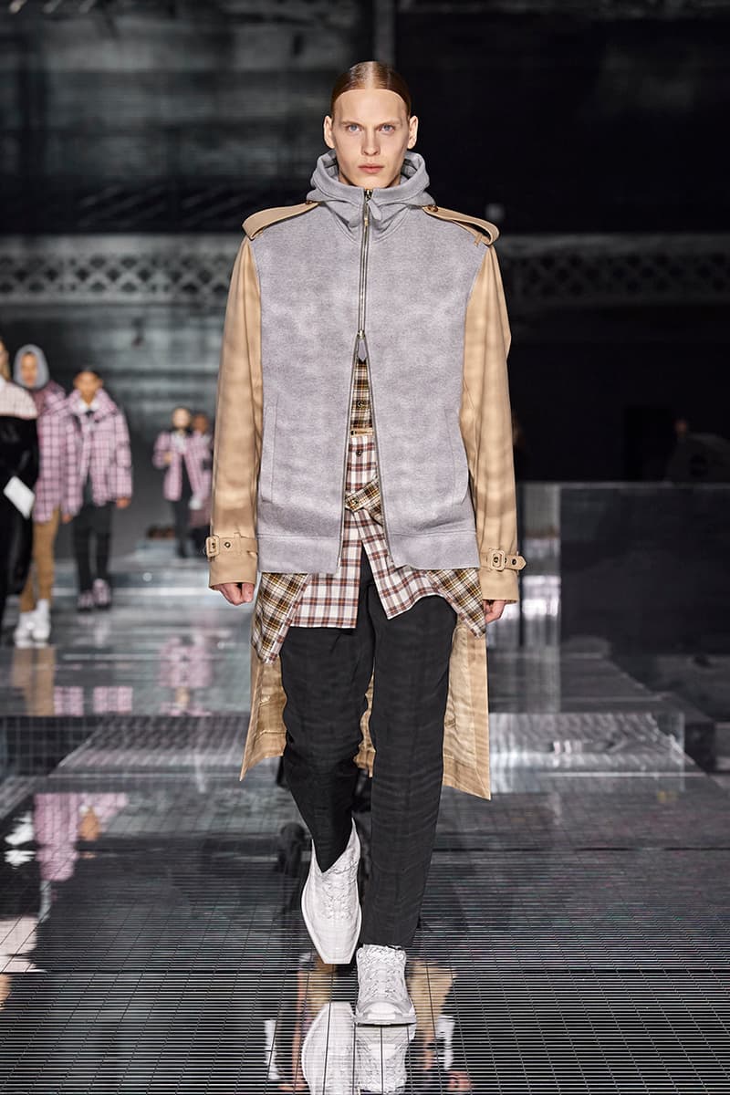 Burberry "Memories" Fall/Winter 2020 London Fashion Week Runway Show Riccardo Tisci Looks Kensington Olympia Fashion House Heritage British Tailoring Coats Katia and Marielle Labèque producer Arca Performance