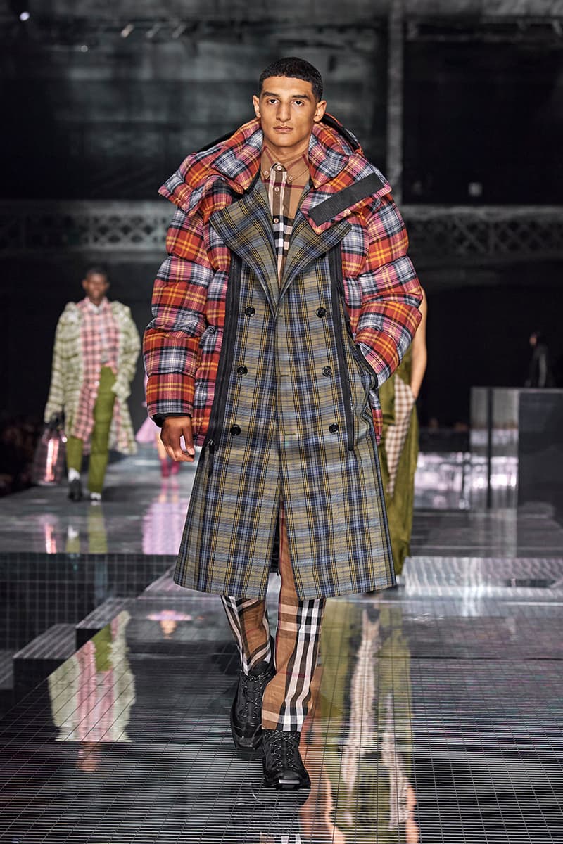 Burberry "Memories" Fall/Winter 2020 London Fashion Week Runway Show Riccardo Tisci Looks Kensington Olympia Fashion House Heritage British Tailoring Coats Katia and Marielle Labèque producer Arca Performance