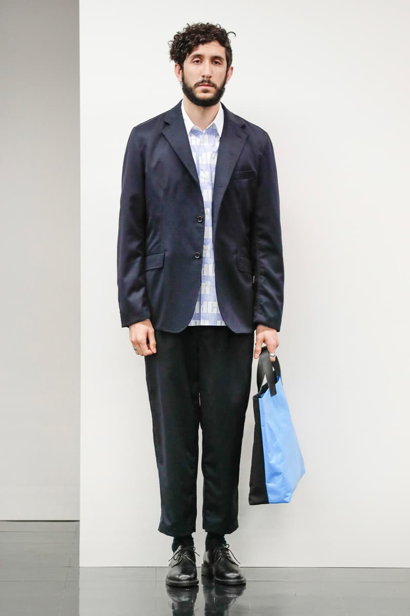 COMME des GARcONS HOMME Fall Winter 2020 lookbook collection multi panel deoncstruction british sartorial style menswear streetwear rei kawakubo japanese japan designers