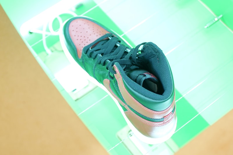 Entrupy Sneaker Authentication System Launch authentic counterfeit unidentified tech lvmh handbag data-driven artificial intelligence app ipod camera sensor box industry fake factory size tag analyze