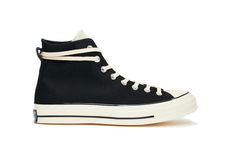 black converse with white laces