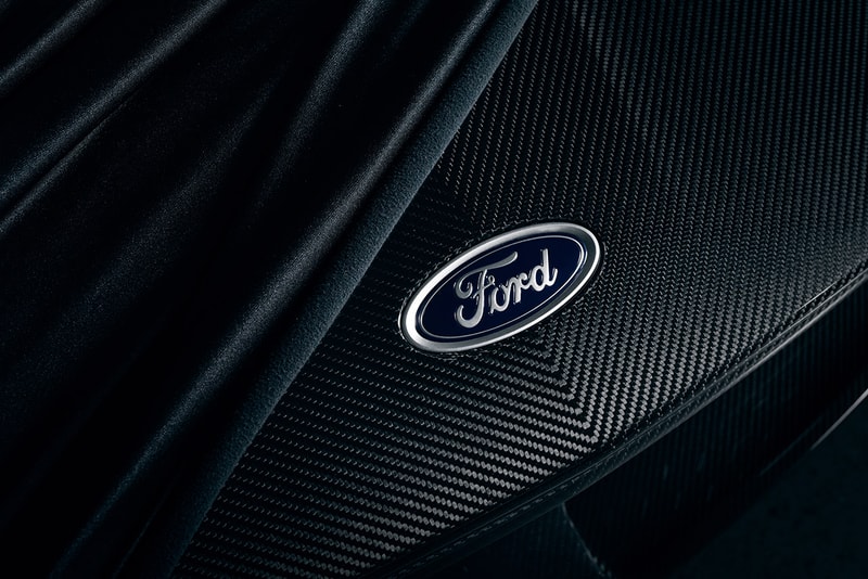 Ford GT 2020 Updates Power Updates 660 BHP Liquid Carbon Fiber Body Paint Kit New Exhaust Akrapovič System Gulf Racing heritage livery Engine Cooling 3.5-liter EcoBoost® twin-turbo V6