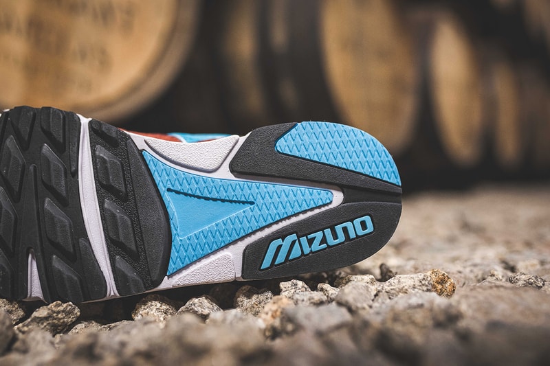 hanon scotland aberdeen mizuno sky medal the angel's share release information buy cop purchase D1GD1942-19 brown blue grey