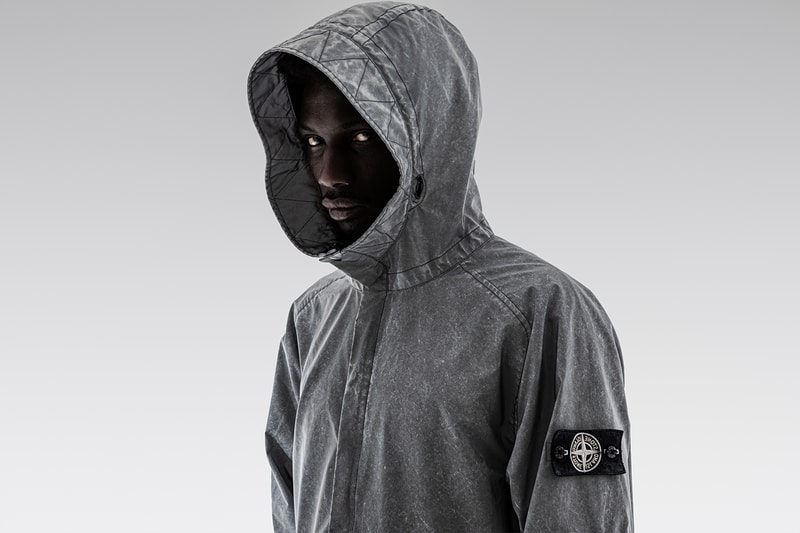 LUISAVIAROMA Exclusive Stone Island Plated Reflective Dust Shorts Parka Release Info Buy