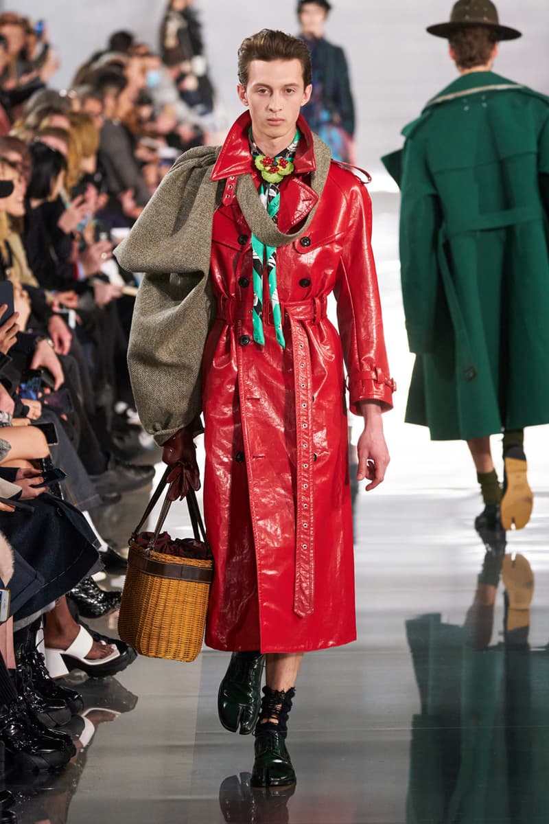 Maison Margiela FW20 Runway Collection PFW Show Défilé martin john galliano fall winter 2020 presentation menswear Recicla replica vintage upcycle