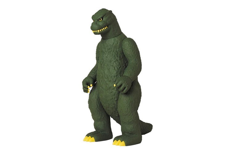Medicom Toy Prepares Retro JUMBO AMAZING CHARACTERS Godzilla Soft Doll