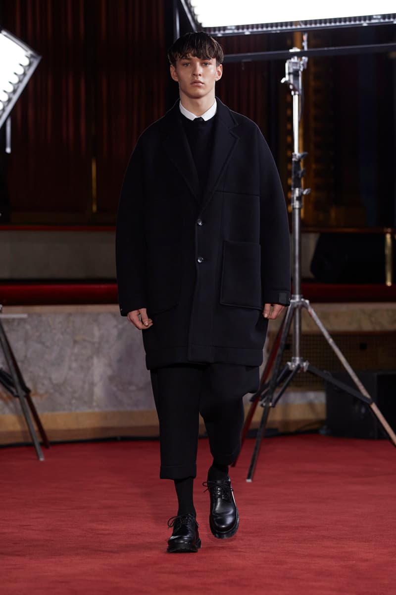 n hoolywood fall winter 2020 fw20 runway show new york fashion week nyfw 