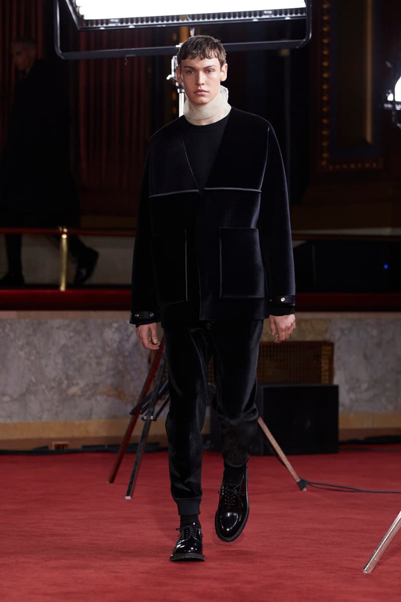 n hoolywood fall winter 2020 fw20 runway show new york fashion week nyfw 