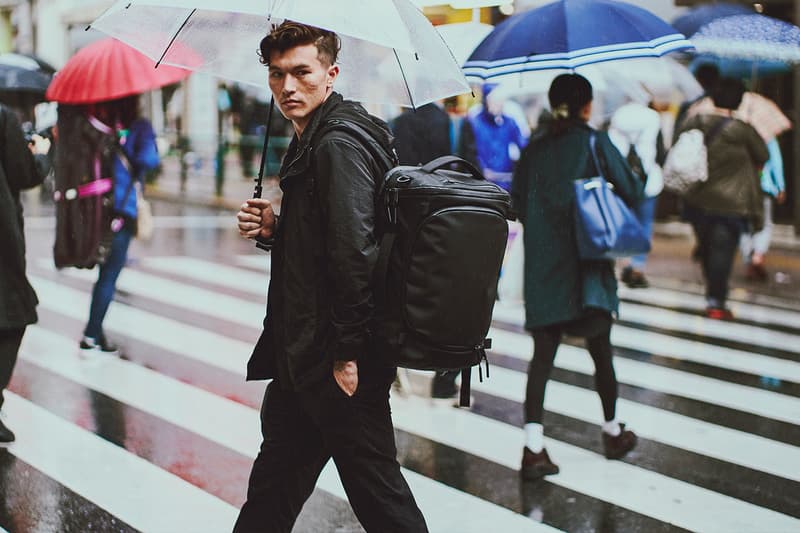 nine hours Aer Capsule Collection Release Backpack Bag Hotel Black Grey 35 40 L Pack