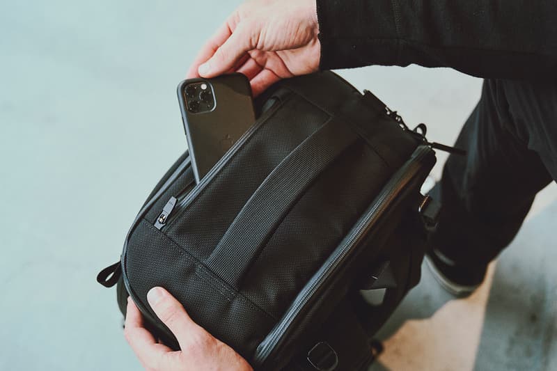 nine hours Aer Capsule Collection Release Backpack Bag Hotel Black Grey 35 40 L Pack
