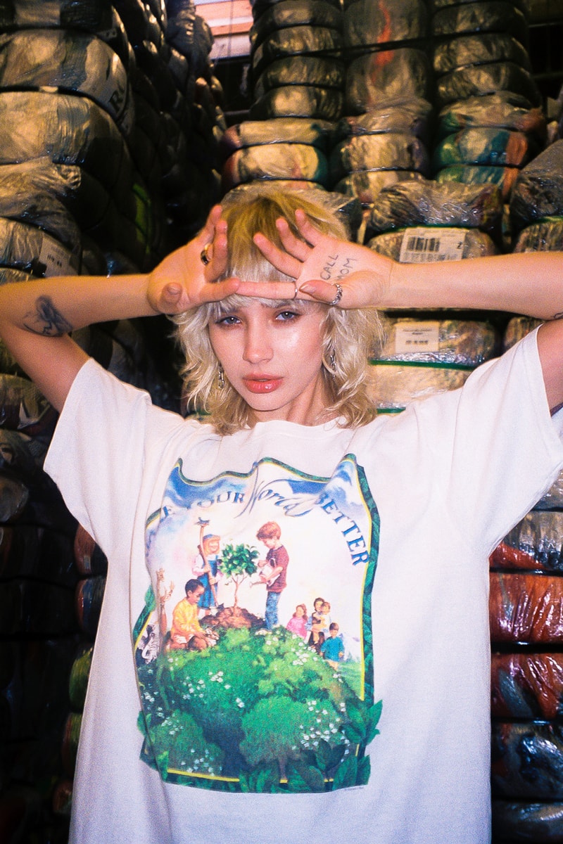 NOT APPLICABLE "Happy New Decade" Collection Lookbook Vintage T-shirts Betty Boop The Rolling Stones Apple Windows 95 Friends The Beatles John Lennon 