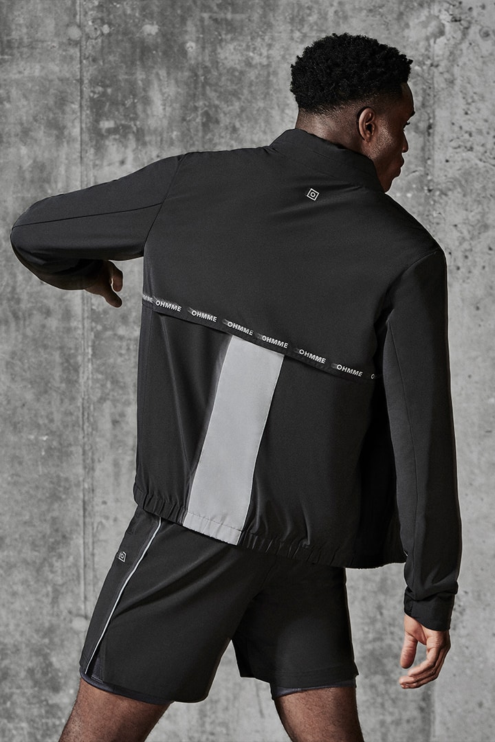ohmme ss20 spring summer collection athleisure workwear technical activewear performance london reflective lifewear ray jacket