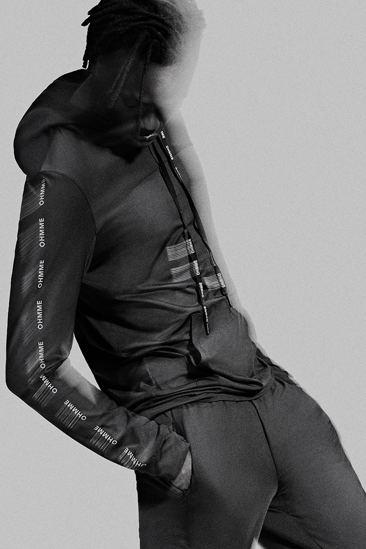 ohmme ss20 spring summer collection athleisure workwear technical activewear performance london reflective lifewear ray jacket