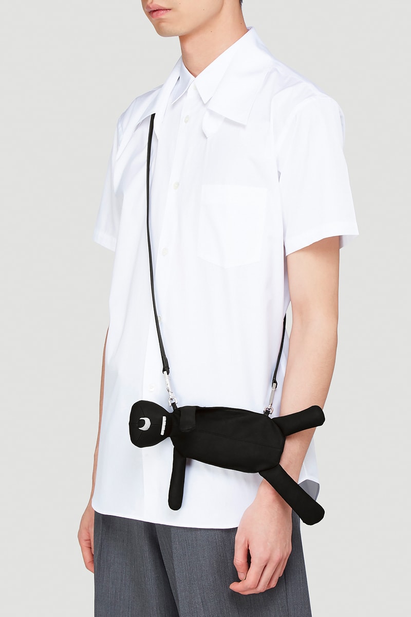 Rick Owens Hun Cyclop Bag Black leather made in italy satin silver hardware menswear streetwear spring summer 2020 collection plush toy pouch figure collectible novetly crossbody