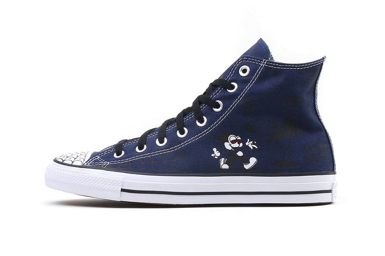 Sean Pablo's Converse CONS Chuck Taylor All-Star Pro Appears In Navy
