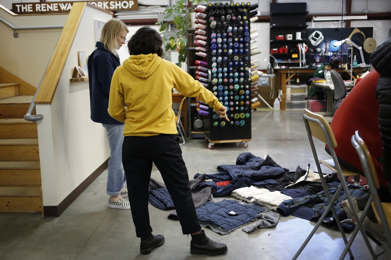 The North Face から世界に1つだけのアップサイクルガーメントが登場 The North Face Renewed Design Residency Auction explore fund charity sale custom upcycle old vintage jackets fleece item clothing