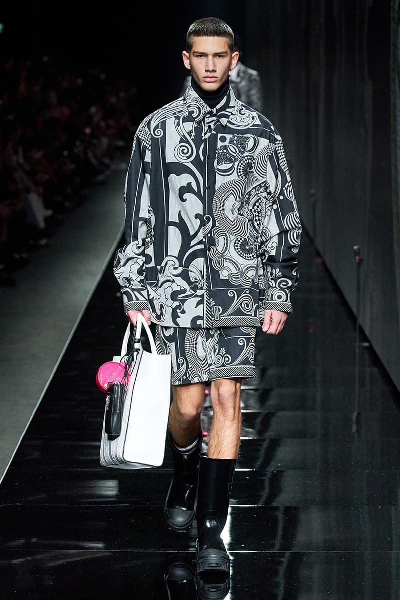 Versace Fall/Winter 2020 Milan Fashion Week Co-Ed Show Runway Donatella Versace Shots Looks Menswear Womenswear House Symbols Greek Key Pattern Tailoring Sportswear