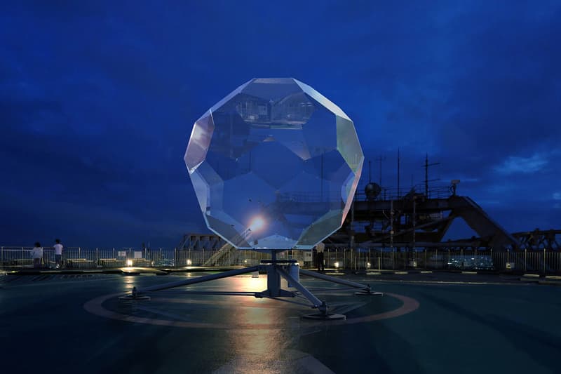 Vincent Leroy Illusion Lens Installation tokyo rooftop large scale sculpture Roppongi Hills Mori Tower helicopter landing helipad transportation geode kaleidoscope