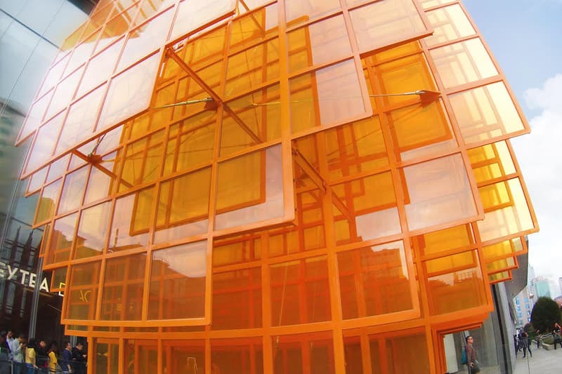 vincent leroy the sun always rises in the east installation