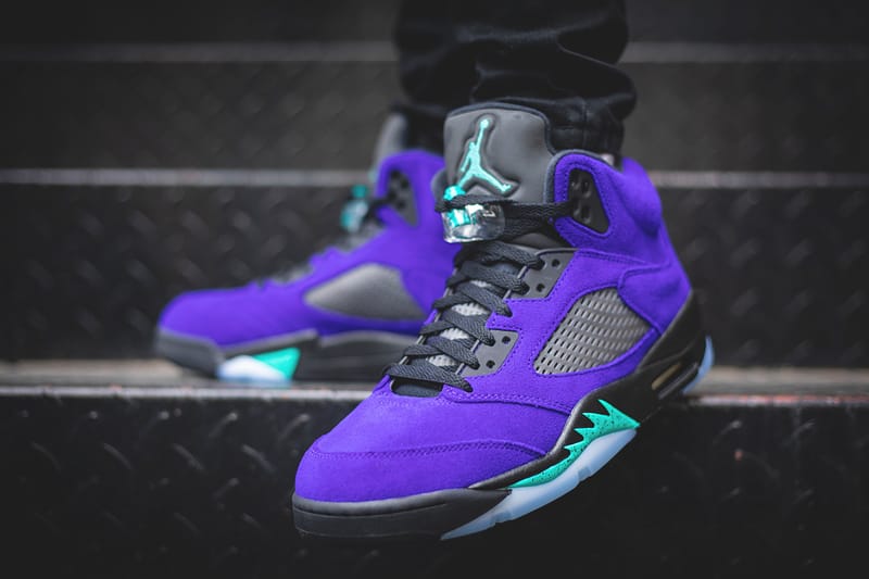 jordan 5 alternate grape on feet