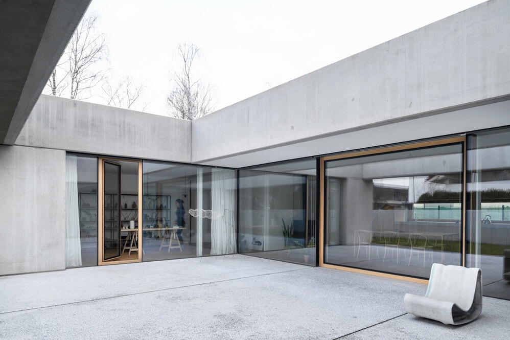 Arhitektura House for a Ceramic Designer Slovenia Atrium House Design Office for Urbanism and Arhictecture Ljubljana