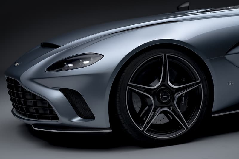 Aston Martin V12 Speedster Official First Look Release Information £765,000 GBP Deliveries 2021 AM Unique Limited to 88 Units Special Edition Supercar Performance Rare Roofless Windowscreenless