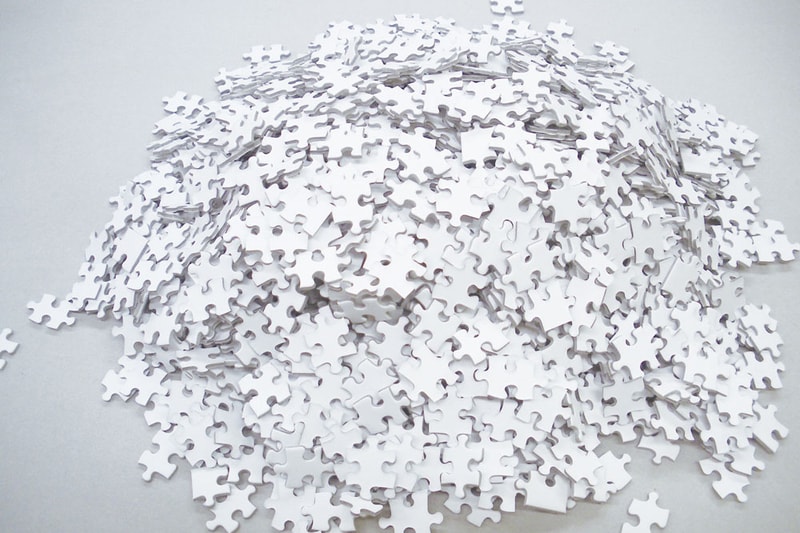 Jigsaw Puzzle Extremely difficult White hell 2000 Small piece