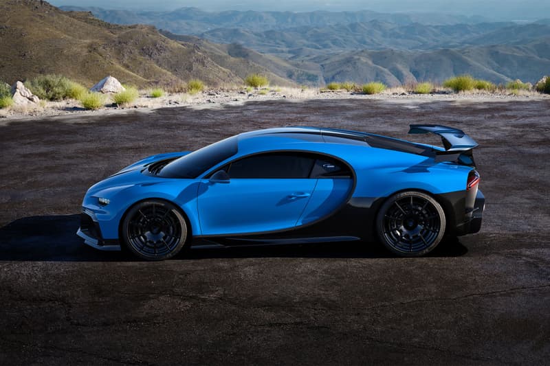 bugatti chiron pur sport sports car racing racer cornering turning agility dynamic