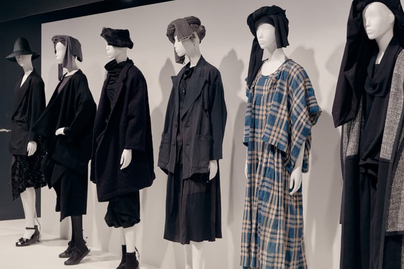 collecting comme ngv melbourne virtual tour rei kawakubo fashion designs clothing