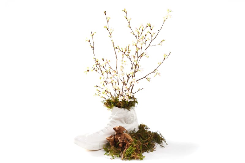 Converse Tokyo x Ceramic Japan x .blnk Release the "ALL STAR / HI Flower Vase" Online