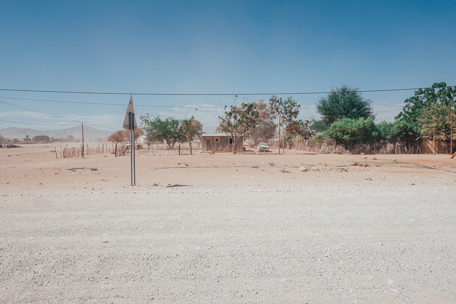New Land Rover Defender in Namibia James Bond 2020 007 Africa South Africa Desert off-roading awd adventure