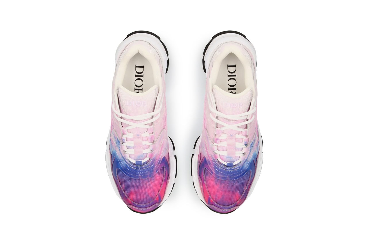dior cd1 tie dye print sneaker in calfskin and mesh spring summer 2020 ss20 daniel arsham inspiration pink blue colorway 