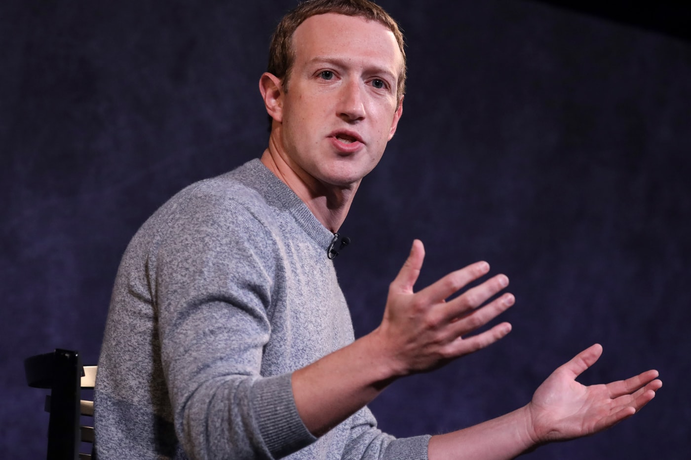 facebook mark zuckerberg social media platform tech giant big small businesses fund grant coronavirus covid 19